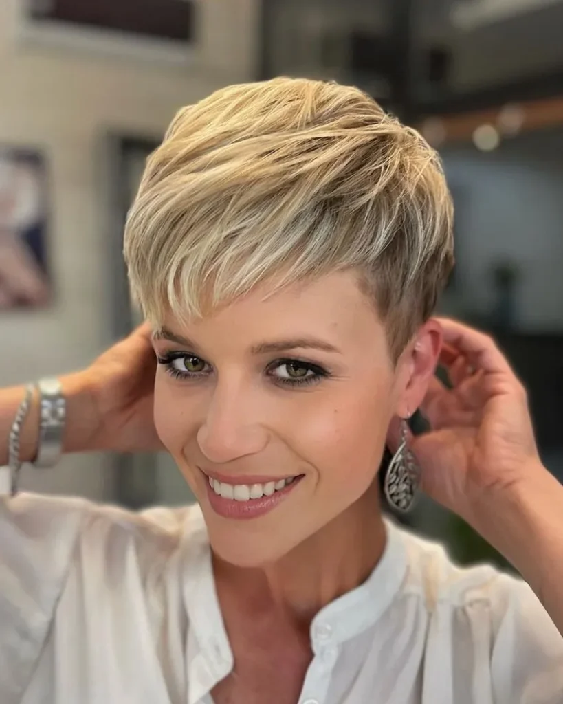 Cutting Your Own Hair Pixie Style: a blond pixiie