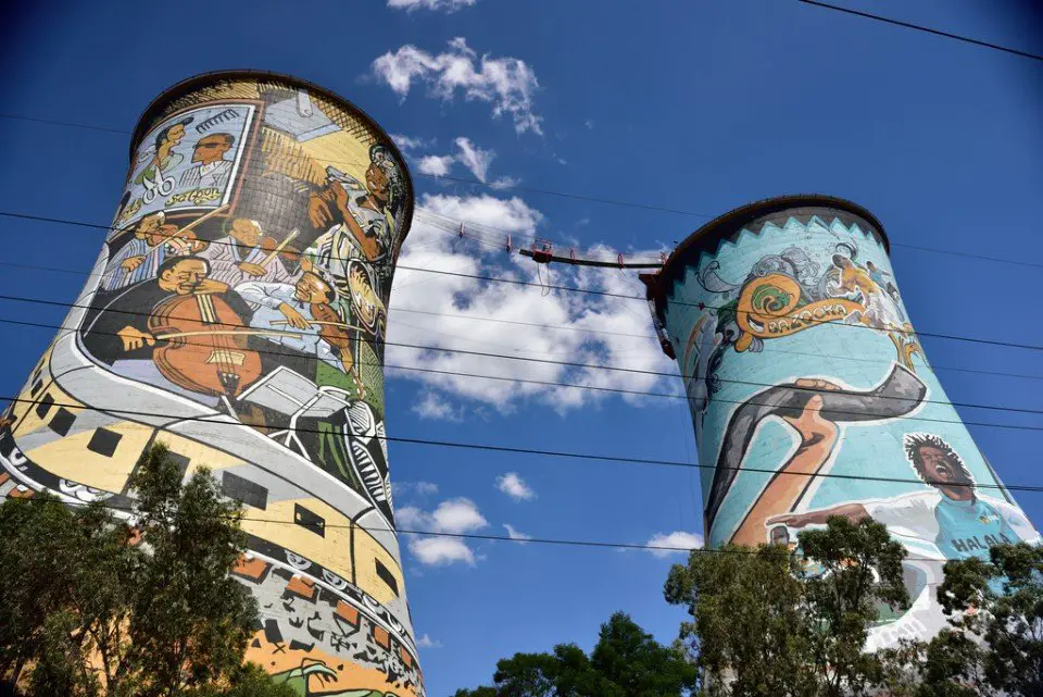 Bungee jumping at Orlando Towers, Soweto