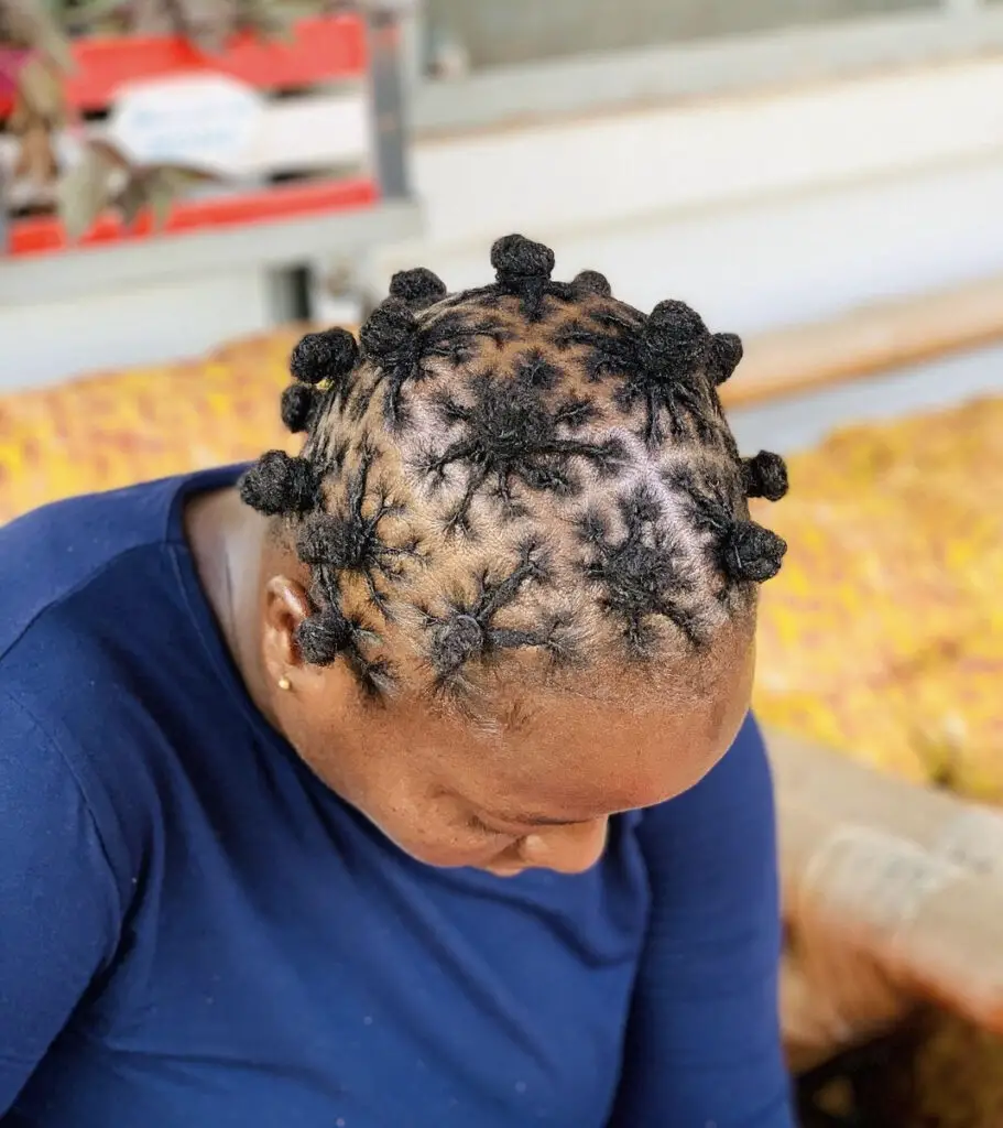 Simple Dreadlocks Styles for Ladies: Bantu knots