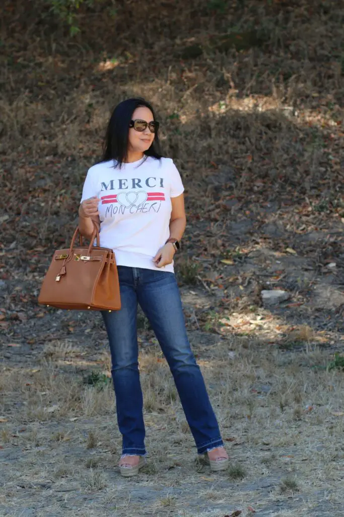 Casual Dating Outfit #1. Chill with a Classic T-Shirt and Jean